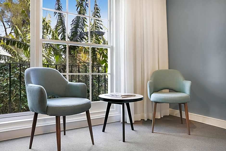 Killara Hotel & Suites