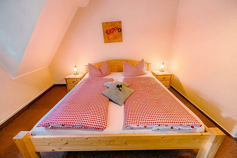 Photo 1 of 5 of Double Room with Private Bathroom