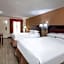 Days Inn & Suites by Wyndham Tyler