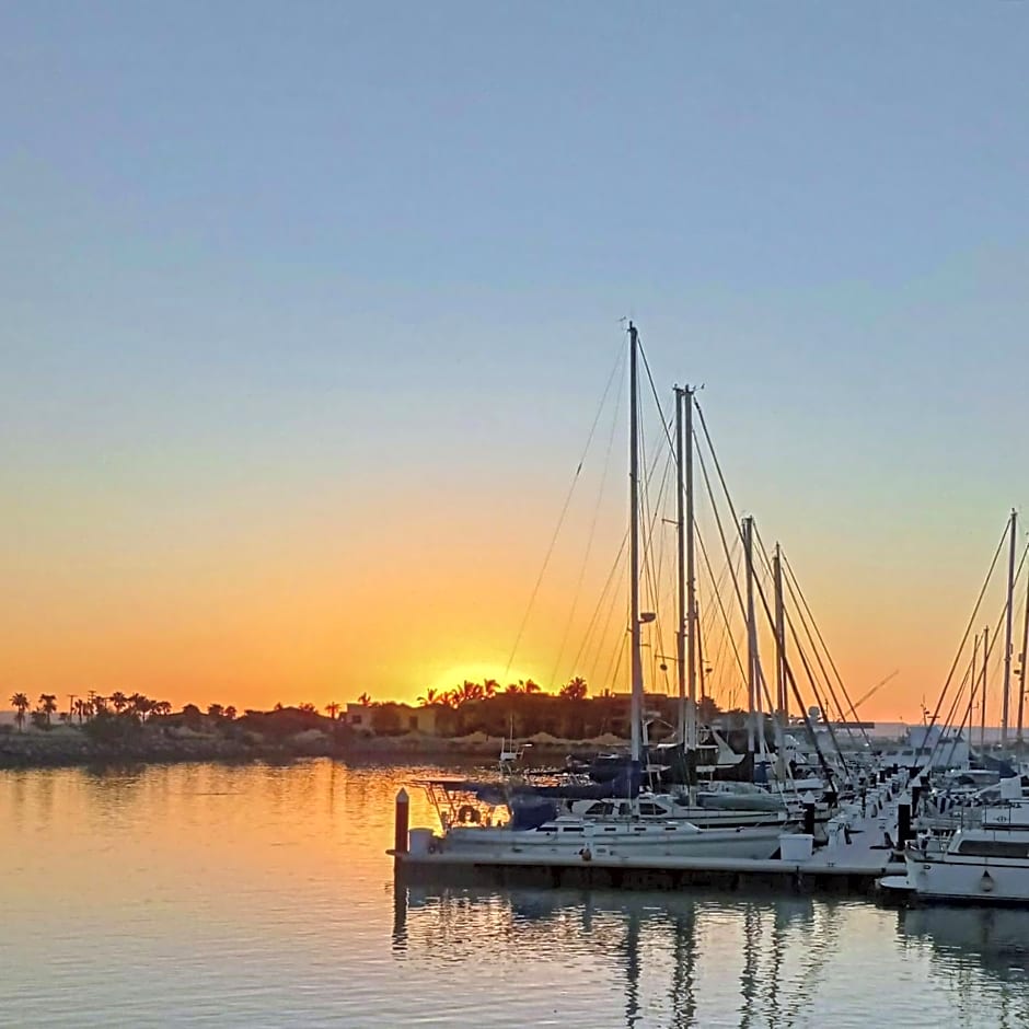 Marina del Sol