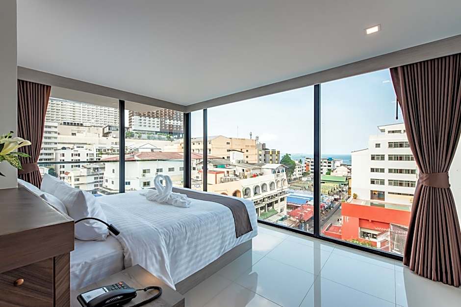 Blackwoods Hotel Pattaya - SHA Extra Plus