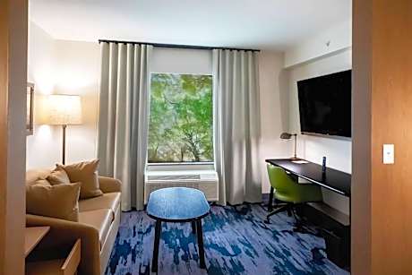 Queen Suite with 2 Queen Beds and Sofa Bed