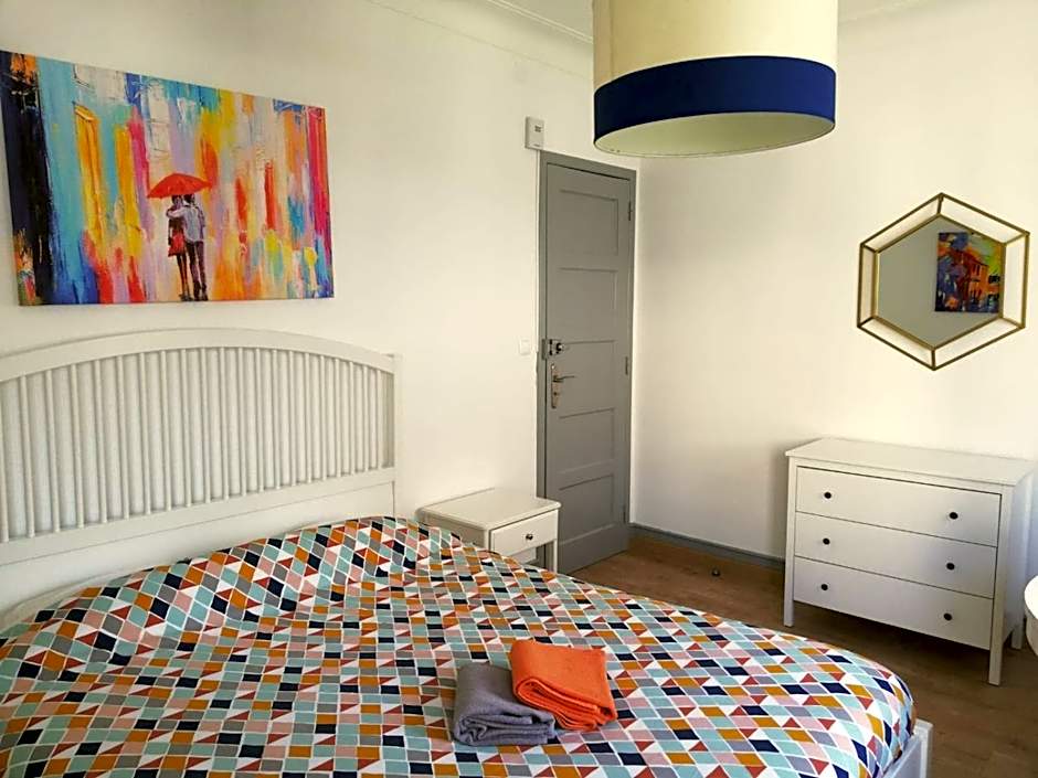 BED&SHOWER Moscavide -Self Check-In