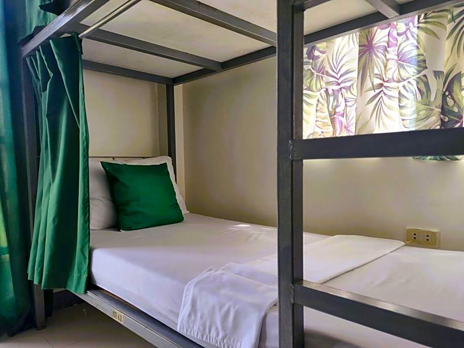 Green Turtle Backpackers Guesthouse, Puerto Princesa