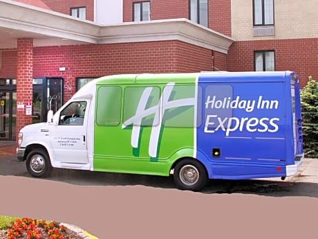 Holiday Inn Express Kennedy Airport