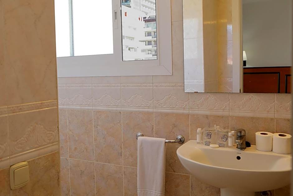 Hotel Apartamentos Pyr Fuengirola