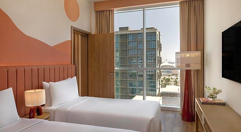 Yas Plaza Circuit by IHG