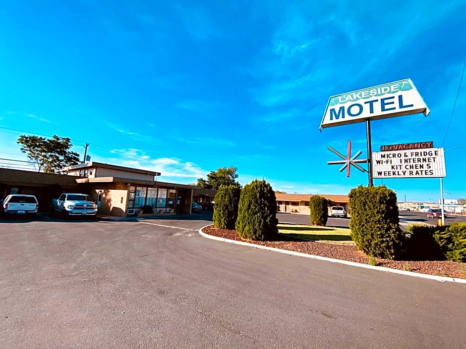 Lakeside Motel