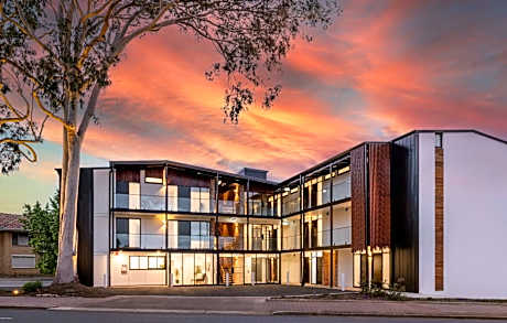 The Osmond Motel & Apartments
