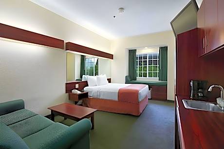Premium Queen Bed