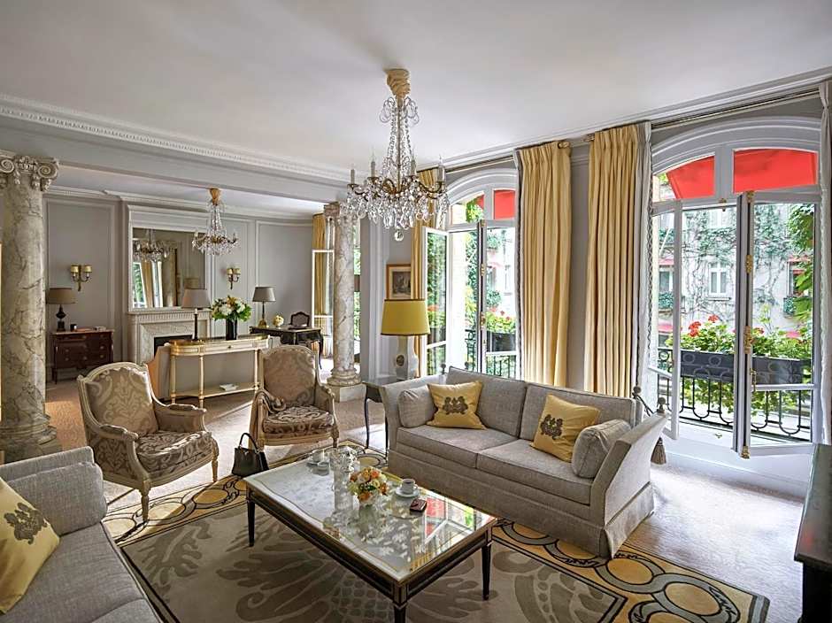 Hotel Plaza Athenee - Dorchester Collection