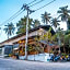 Warehouse Hostel Koh Tao