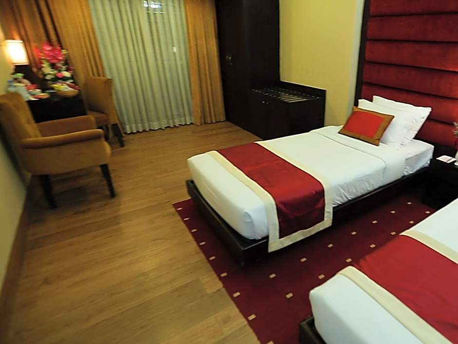 Hotel Orchard Suites