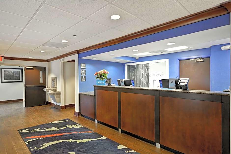 Hampton Inn By Hilton Birmingham/Mountain Brook