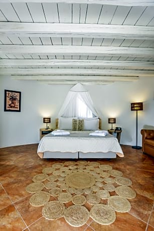 Two - Level Windmill Suite