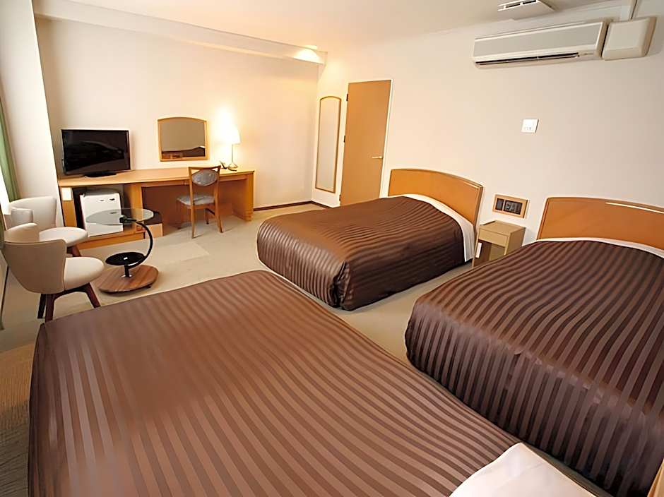 Fukuoka Arty Inn