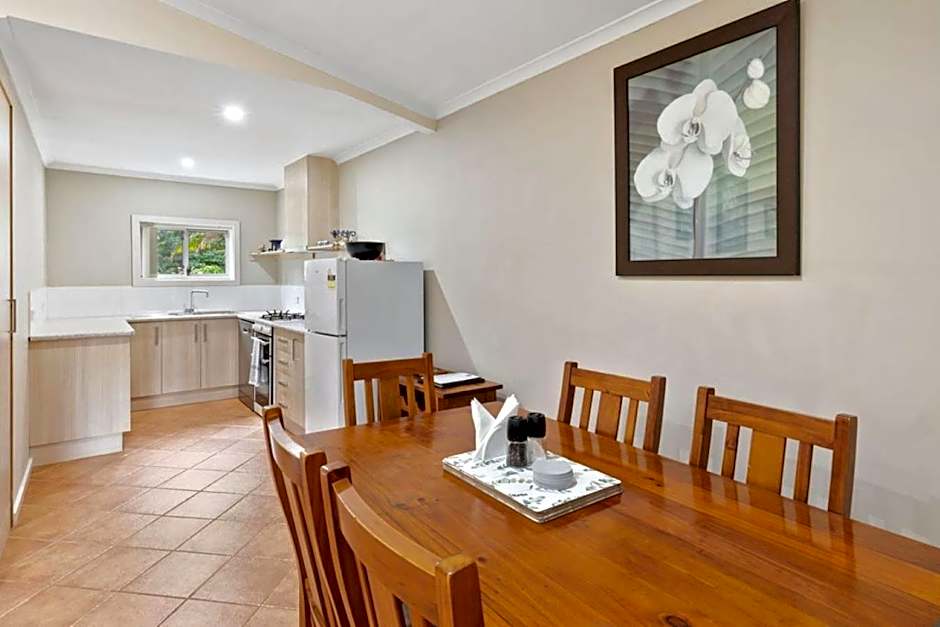 Clarendon Chalets