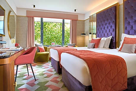 Signature Twin Room