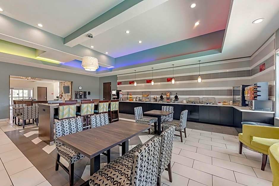 Best Western Plus Pflugerville Inn & Suites