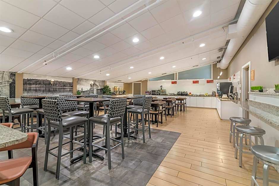 Best Western Plus Waltham Boston