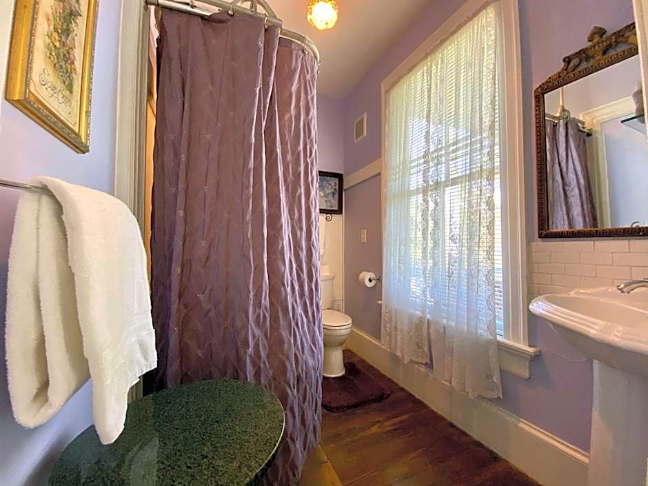 Penny Farthing Inn