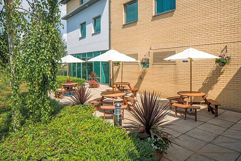 Holiday Inn Express Doncaster By IHG