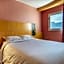 B&B HOTEL Marseille La Valentine Porte d'Aubagne