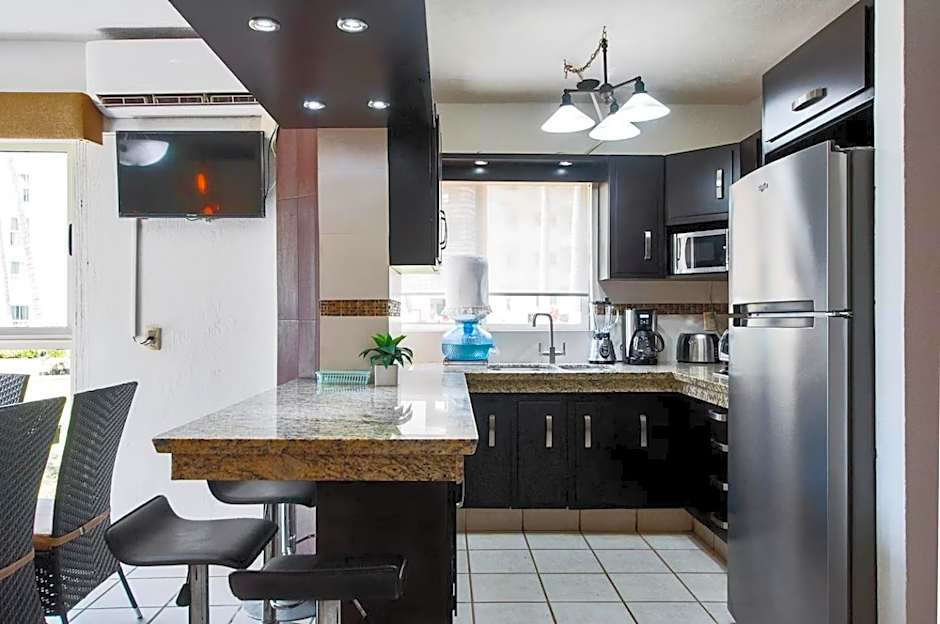 Marina Suites by Andiani Travel