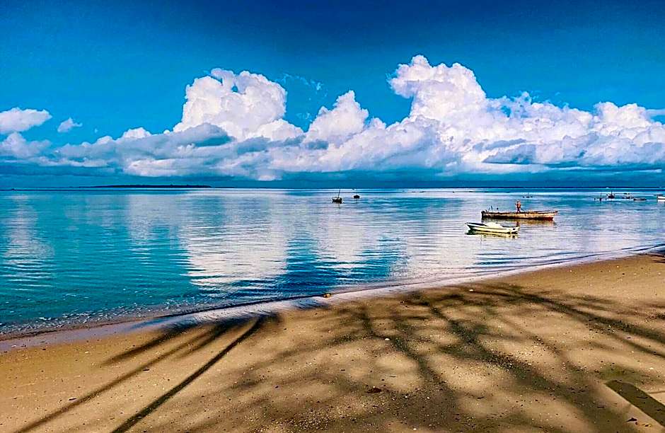 Menai Bay Beach Bungalows