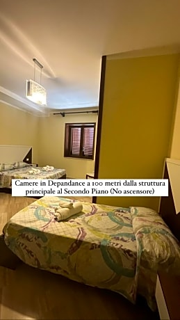 Triple Room with Private Bathroom