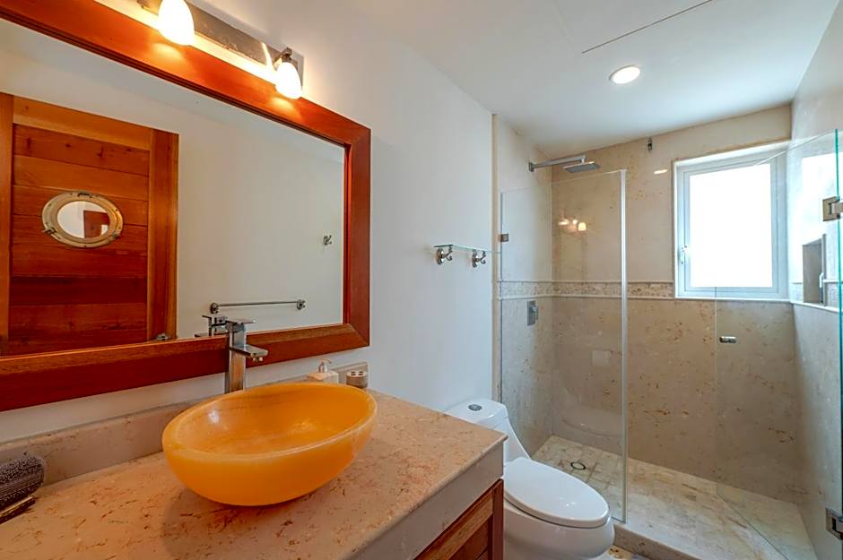 Shama Apartment beach front