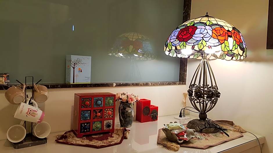 Qinbian B&B