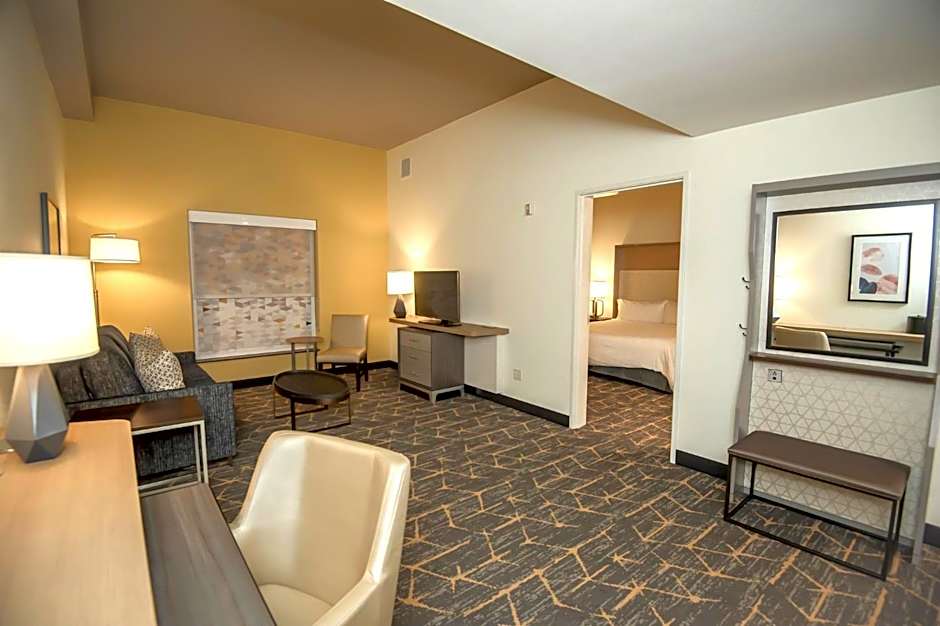 Holiday Inn & Suites Oakland - Airport by IHG
