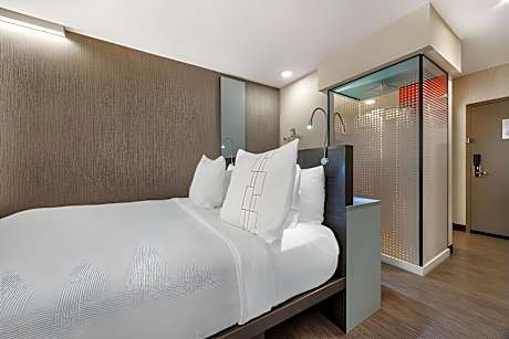 Signature King Room - Non-Smoking