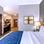 Best Western Plus Olathe Hotel & Suites