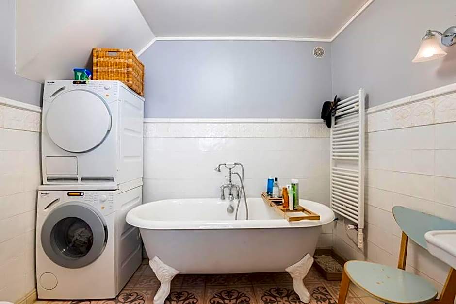 Country home in Paris