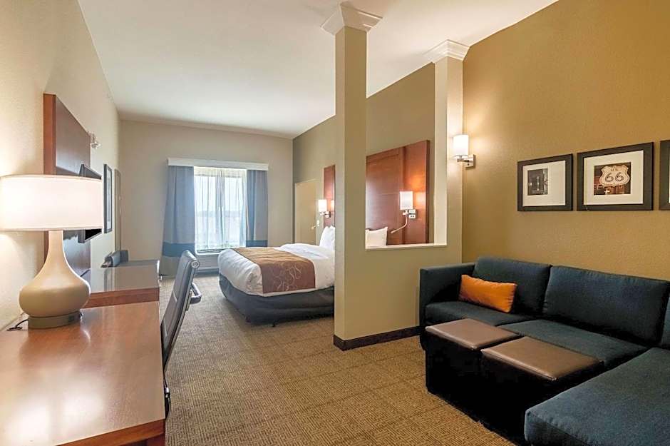 Comfort Suites Meridian And I-40