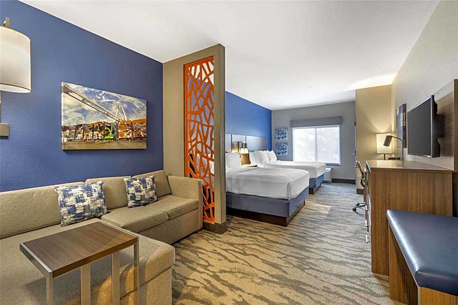 Best Western Plus Castlerock Inn & Suites