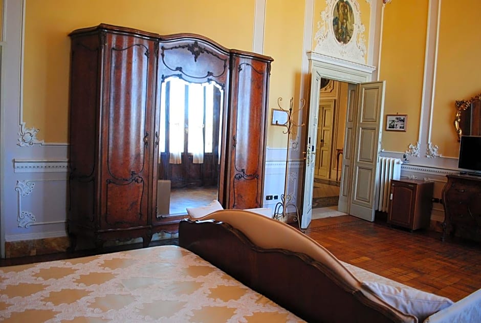 Villa Tina Hotel