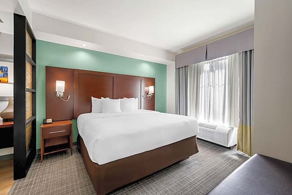 Comfort Suites New Bern near Cherry Point