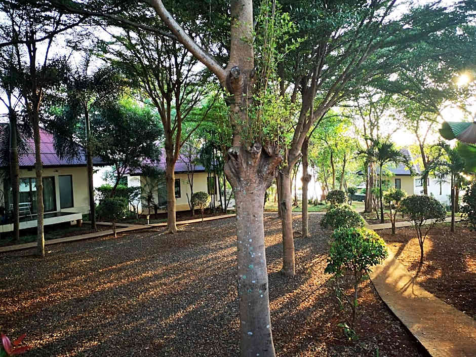 Sea Breeze @ Koh Mak