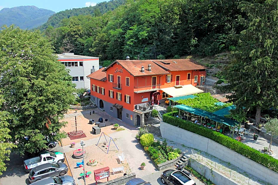 Hotel Ristorante Grotto Serta