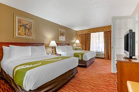 Queen Room with Two Queen Beds - Mobility Accessible/Non-Smoking