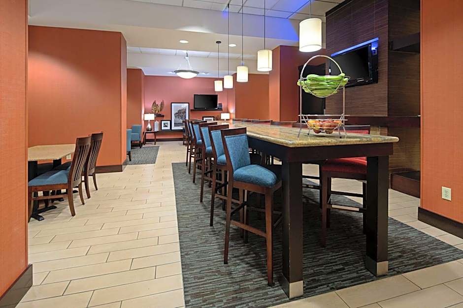 Hampton Inn By Hilton & Suites Bremerton, Wa
