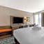 Clarion Inn