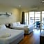 The Australian Hotel Motel