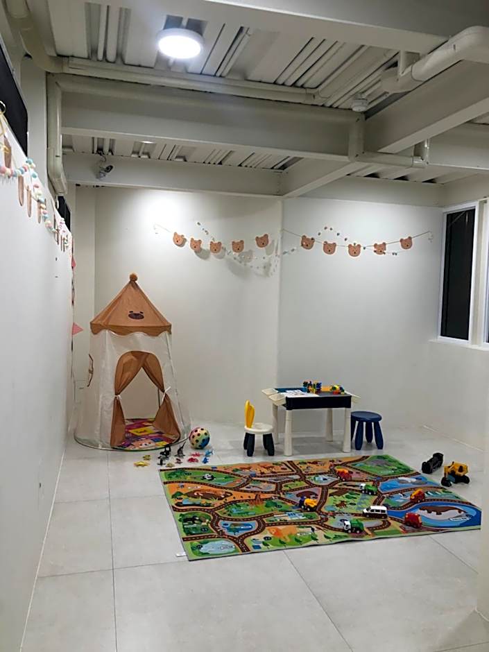 Artisan Hostel