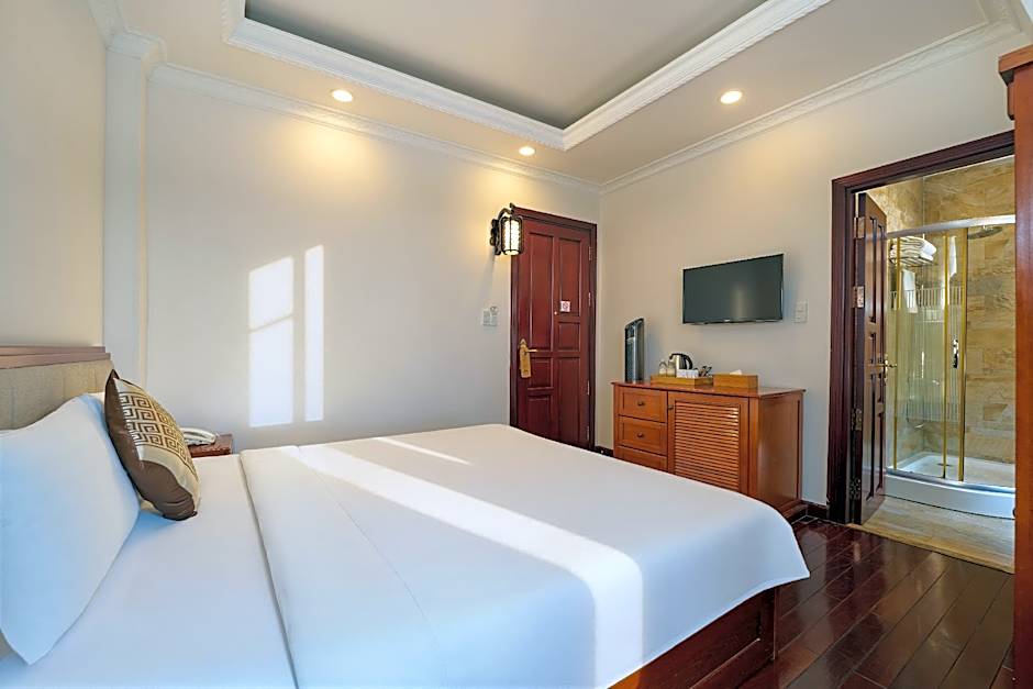 Diamond Hotel
