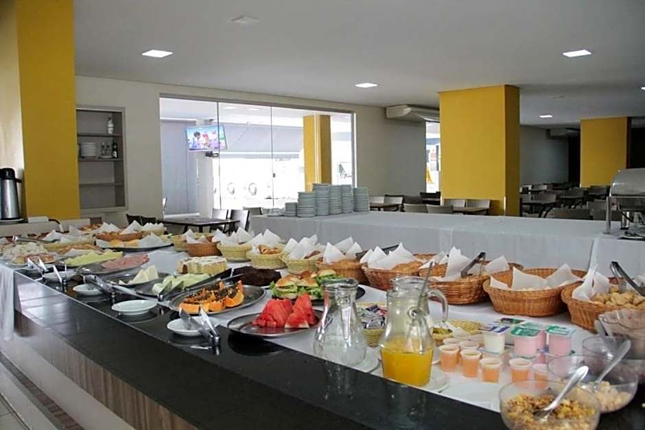 Apto com 3 Suítes, linda vista e ótima área de lazer - até 10 pessoas