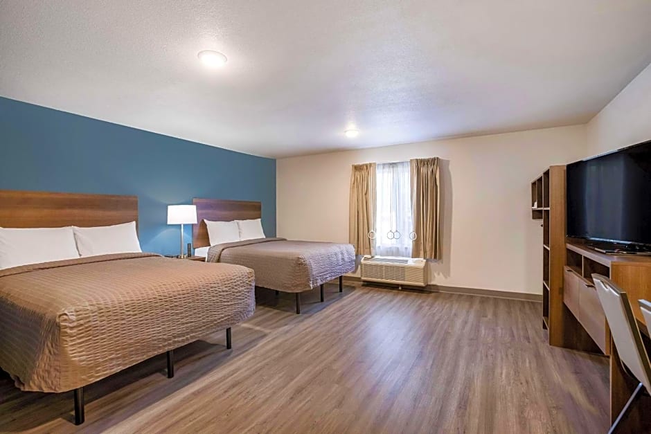 WoodSpring Suites Detroit Madison Heights